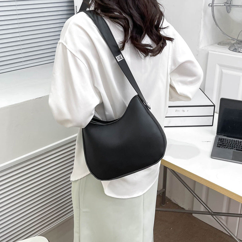 Sac Porté Épaule Lignes Pures