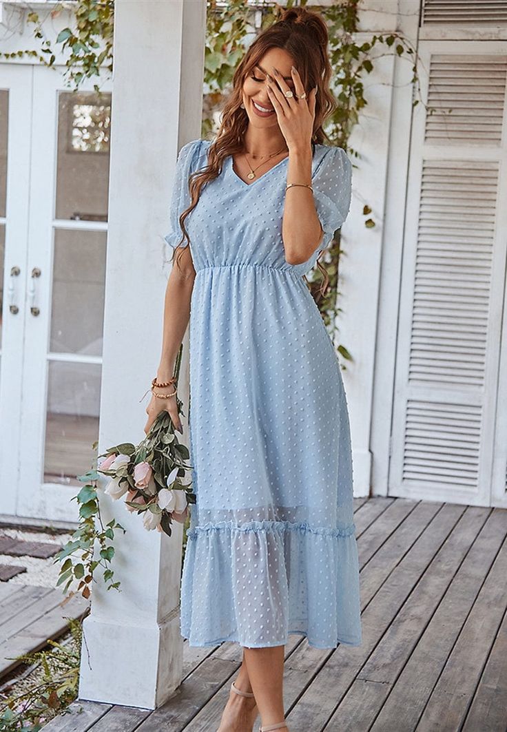 Robe Col V Élégante et Tendance